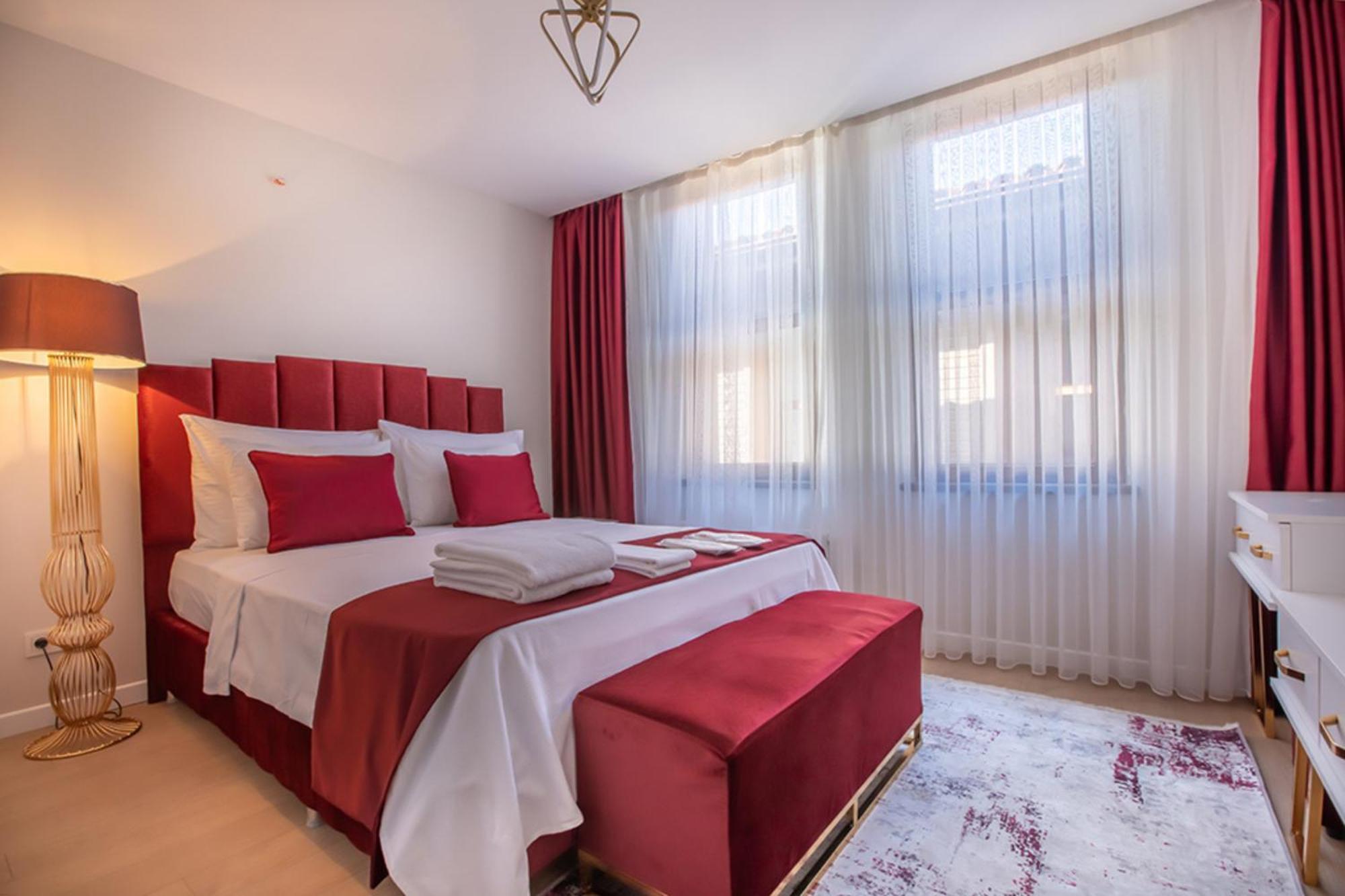 Millennium Istanbul Golden Horn Hotell Eksteriør bilde A bedroom at the hotel